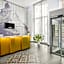 12 Revay Hotel