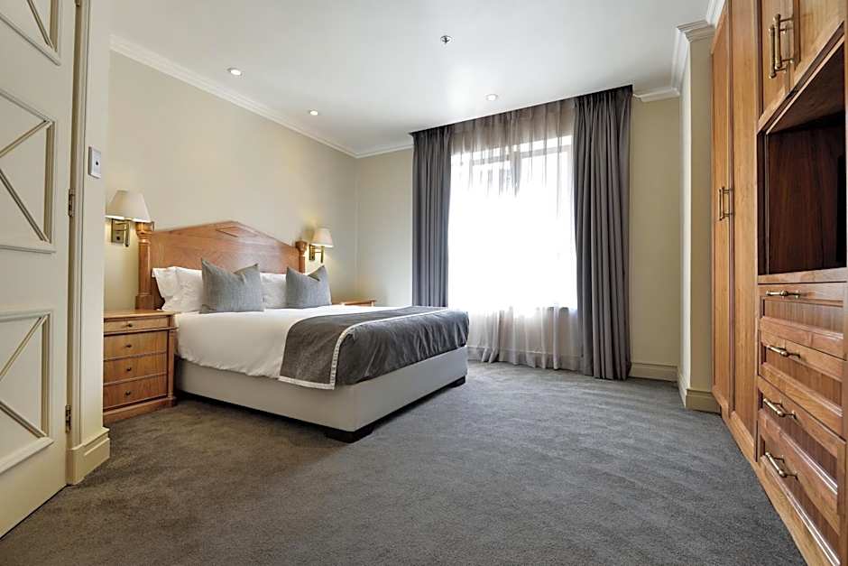 The Michelangelo Towers