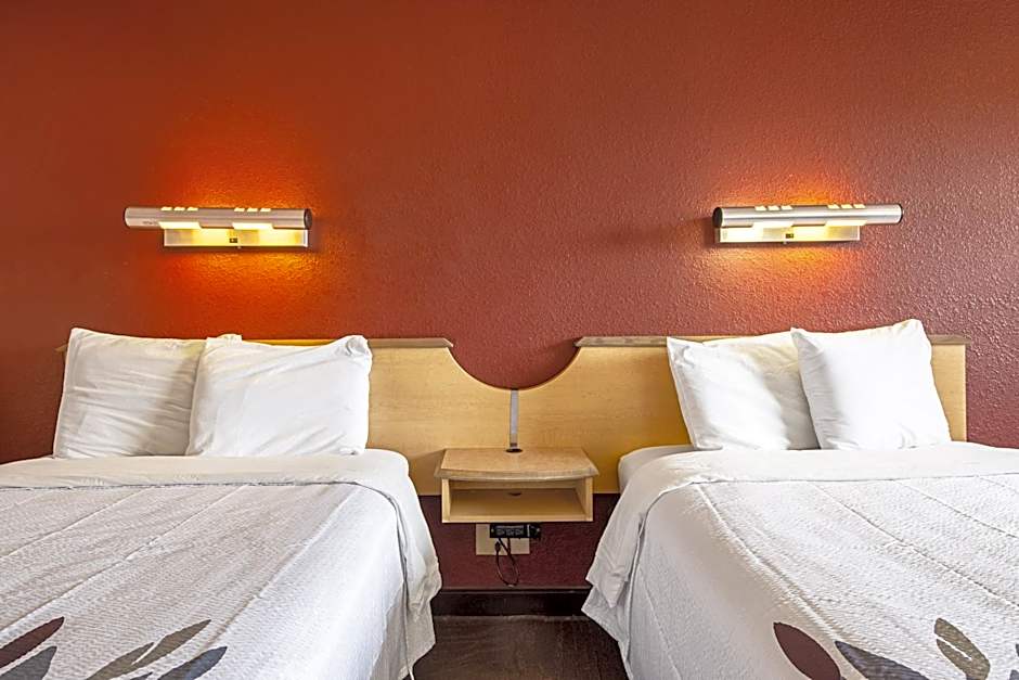 Red Roof Inn Milford - New Haven