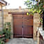 Niki's House