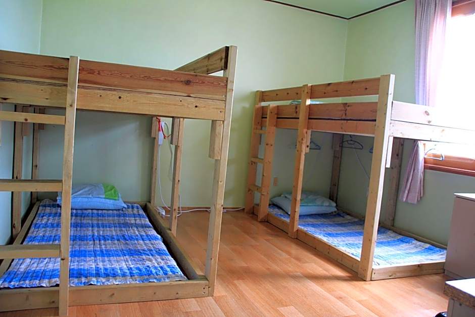 Minjoonggak Guesthouse