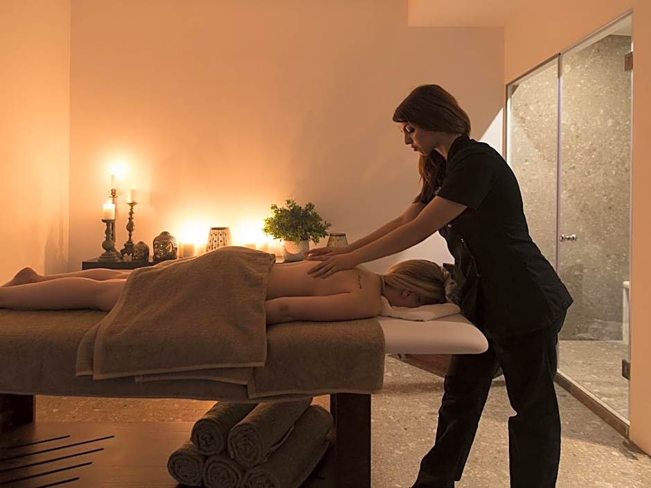 Ftelia Bay Boutique Hotel