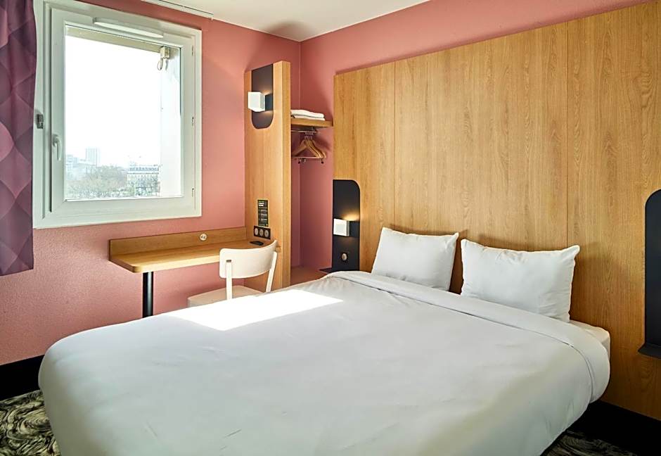 B&B HOTEL Paris Porte de la Villette