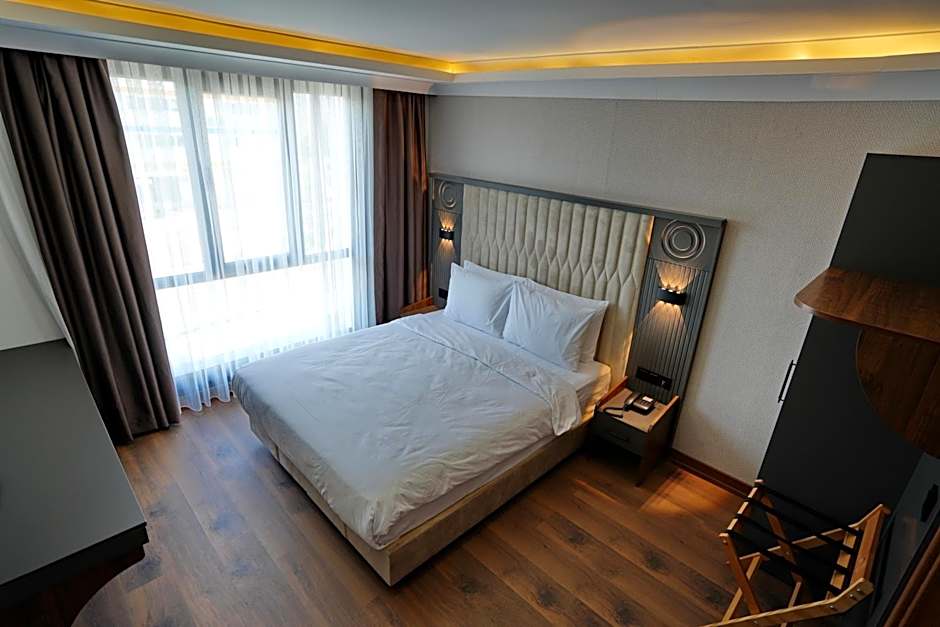 Shelton Airport Hotel