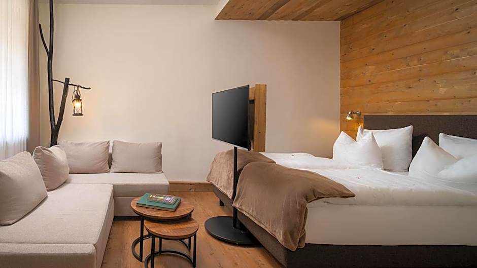 BODETALER BASECAMP LODGE - Naturerlebnis Lodge