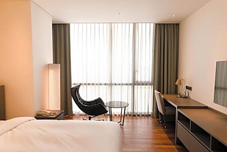 Superior Double Room with Corner Sea view