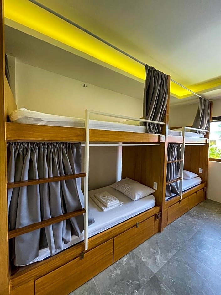 Red Picnic Hostel Panglao