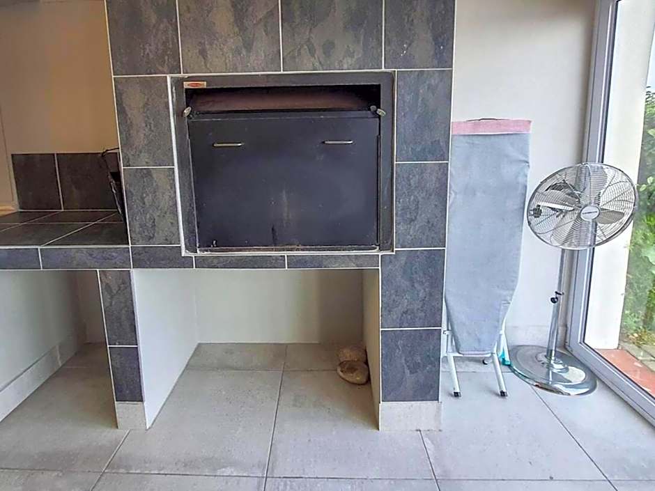 5 Tides End and 5 on Tides End