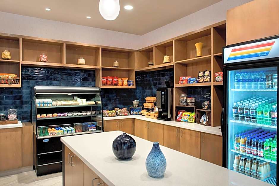 Delta Hotels by Marriott Utica