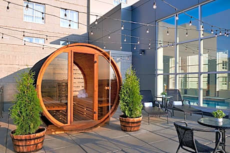 Residence Inn by Marriott Calgary Airport