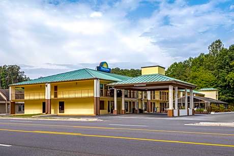 Days Inn by Wyndham Murphy