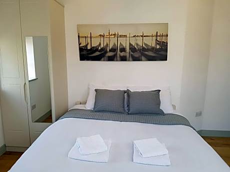 Triple Room with Shower