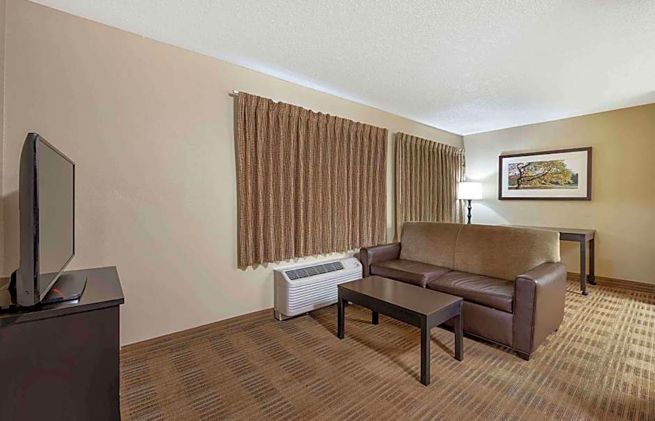 Extended Stay America Suites - Orlando - Lake Mary - 1040 Greenwood Blvd