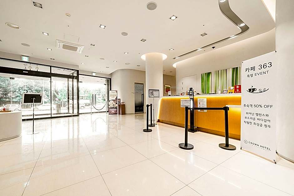 Crown Hotel Changwon