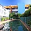 Mid City Luxury Suites