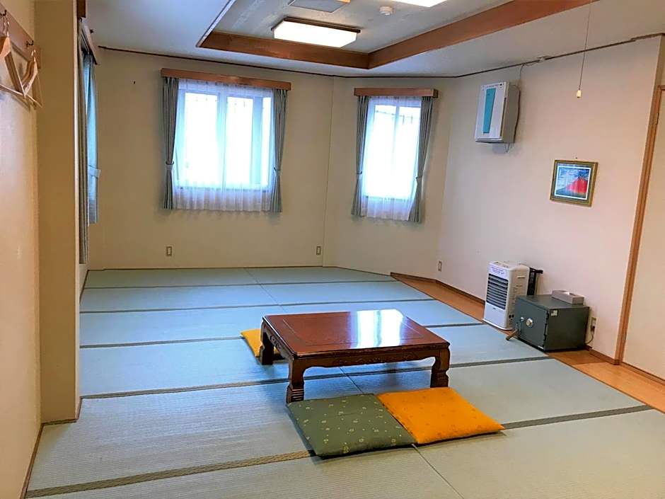 Photo 1 of 7 of Standard Japanese Style