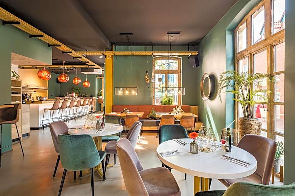 360 Grad Hotel & Bar