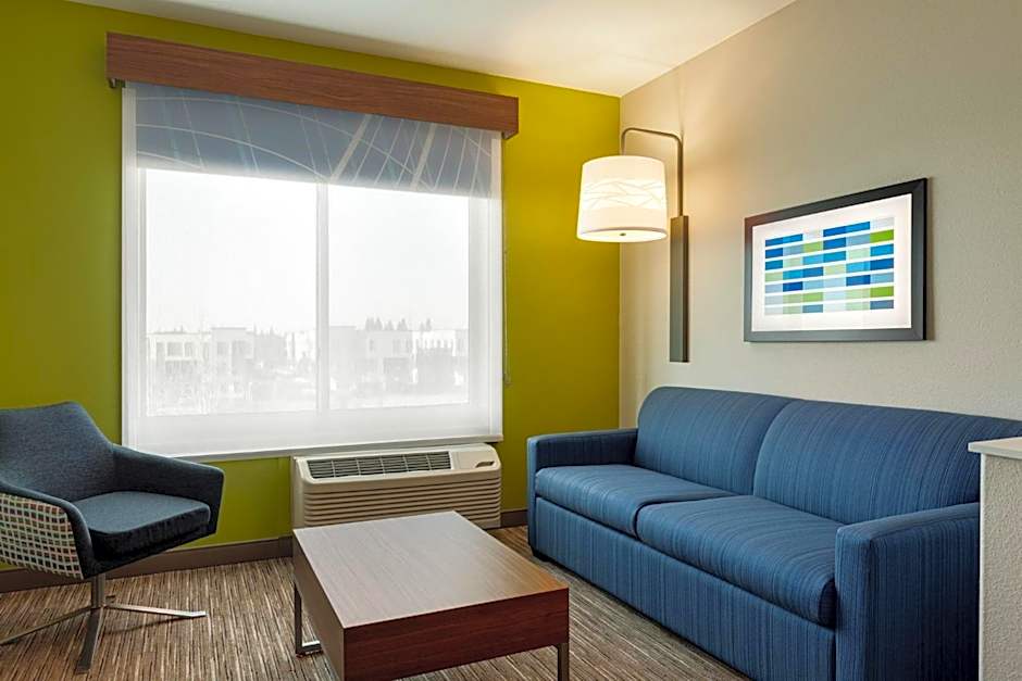 Holiday Inn Express & Suites Hayward - Castro Valley by IHG