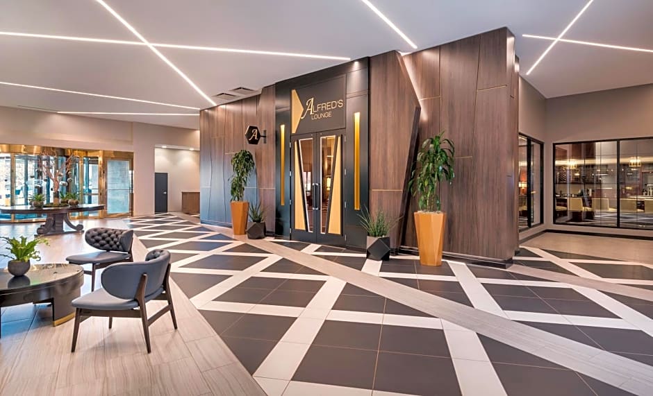 Crowne Plaza Providence-Warwick (Airport) by IHG