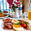 Готель Дніпро Dnipro Hotel