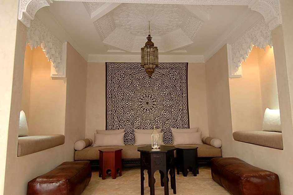 Le Riad Villa Blanche