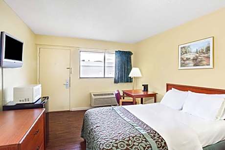One Double Bed Room