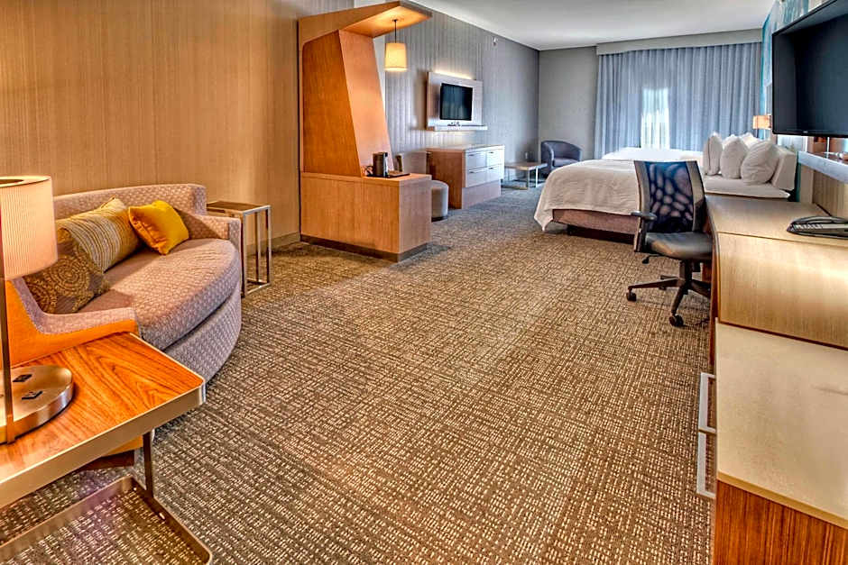 Courtyard by Marriott San Marcos