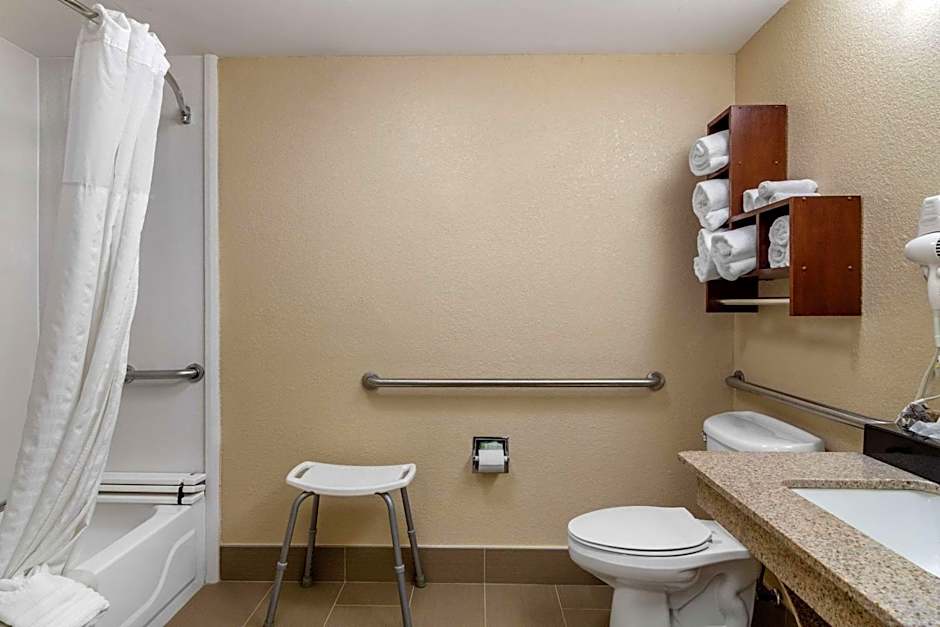 Comfort Suites Woodstock - Atlanta North