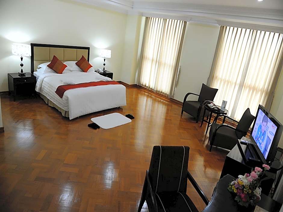 Mawlamyine Strand Hotel