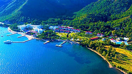 Fortezza Beach Resort
