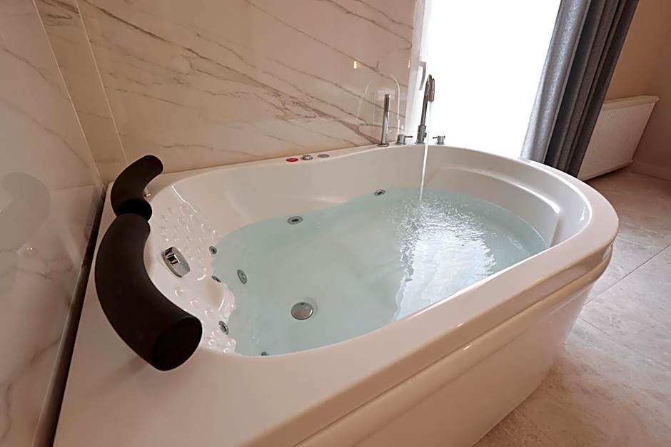 Livia Luxury Apart Hotel