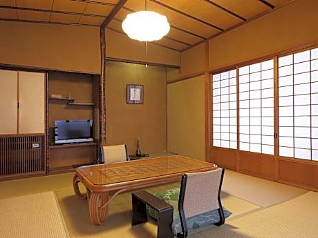 Superior Japanese-Style Room with shared bathroom