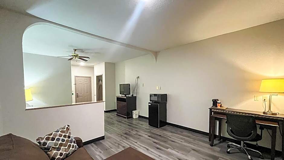 Studio 6 Suites Houston, TX - Spring