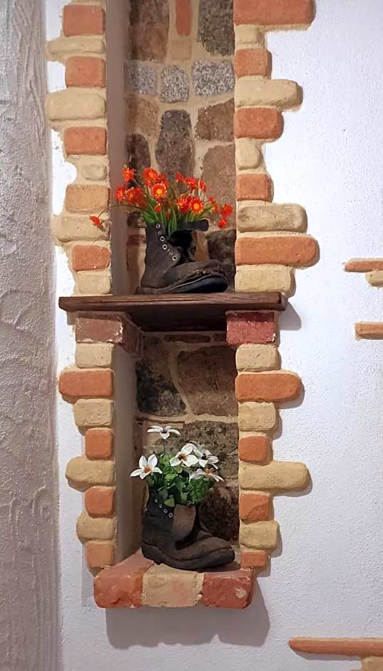 B&B Santu Giuvanni "Un tuffo nel passato Fonnese"