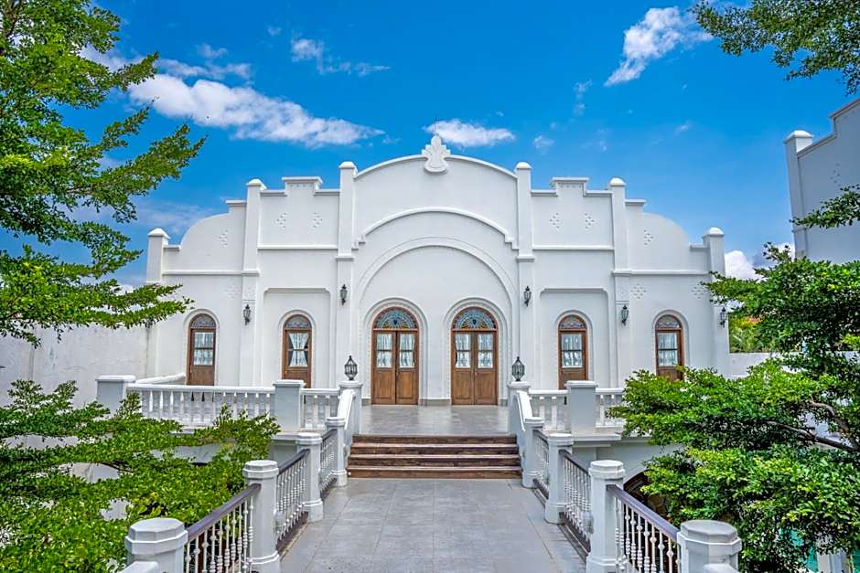 Pitaloka Hotel Sanur By DeWizZ Management