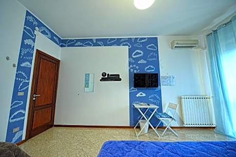 Triple Room with Private External Bathroom