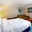 La Quinta Inn & Suites by Wyndham Fort Lauderdale Plantation