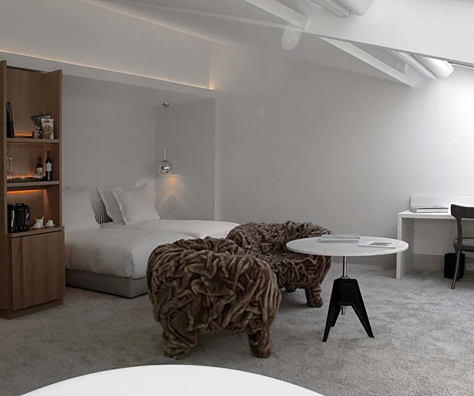 Yndo Hôtel