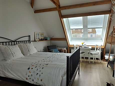 Double or Twin Room with Private External Bathroom