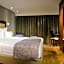 HS HOTSSON Hotel Silao