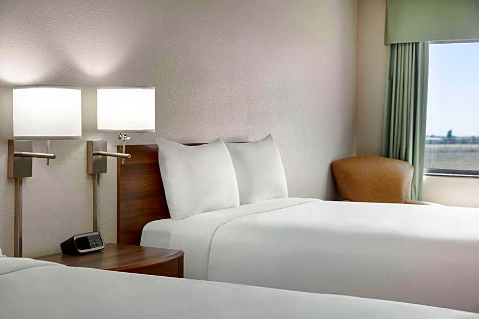 Travelodge by Wyndham Vaughn