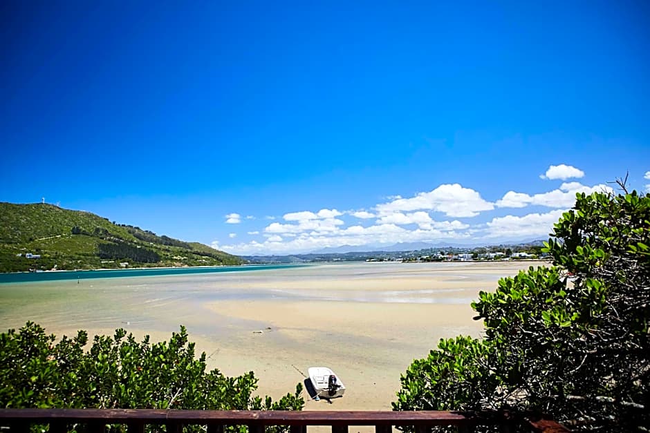 Under Milkwood Chalets