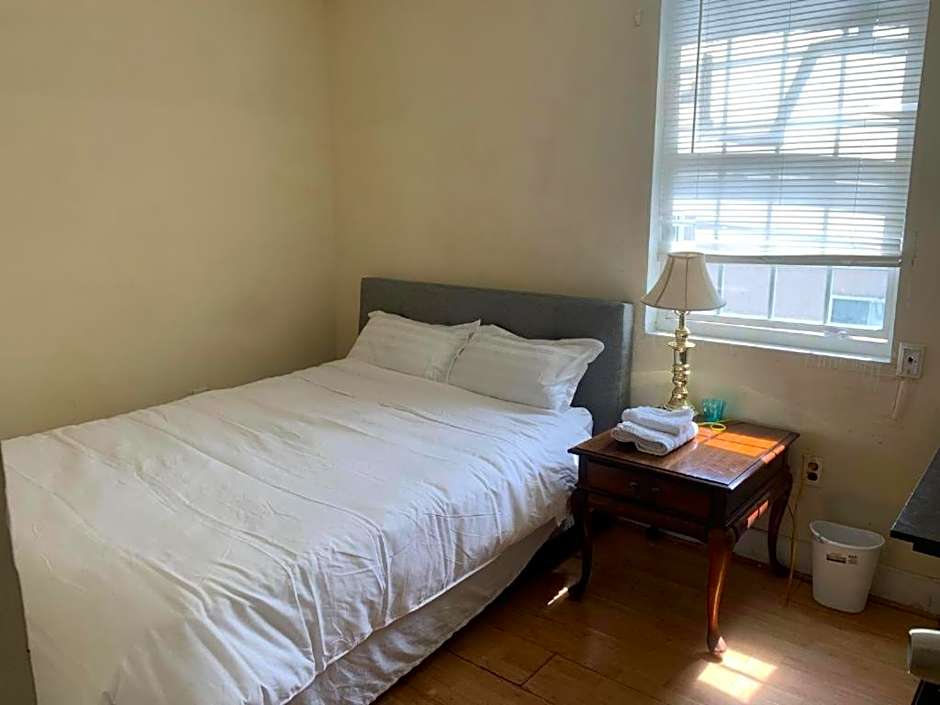 2131 Private Double Room