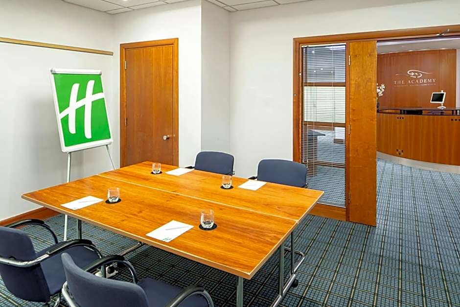 Holiday Inn Basingstoke By IHG