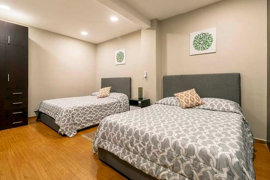 401 Location 3Bdrm 2bath apt with AC Rooftop
