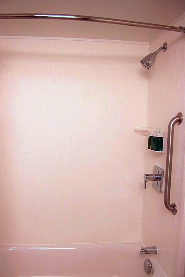 Courtyard by Marriott Waterbury Downtown