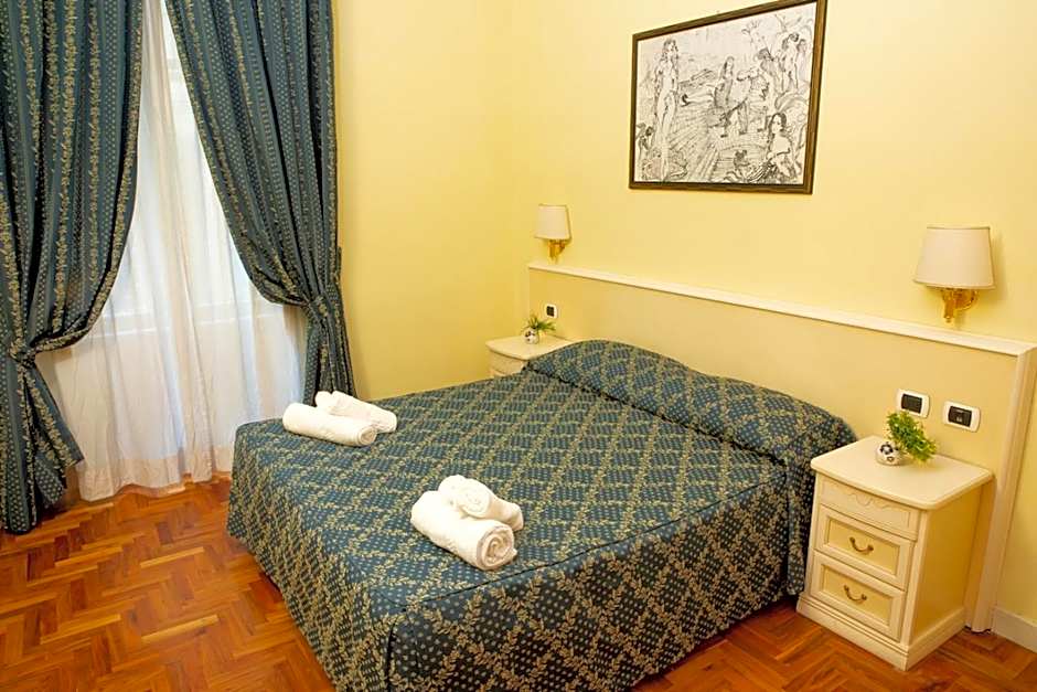 Photo 1 of 11 of Double Room