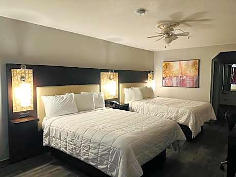 Queen Room with Two Queen Beds