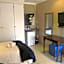 Bettie's Luxury Lodge