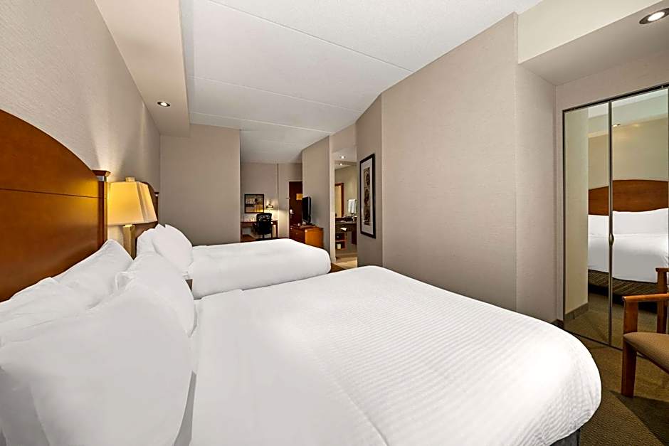 Best Western Plus Orangeville Inn & Suites